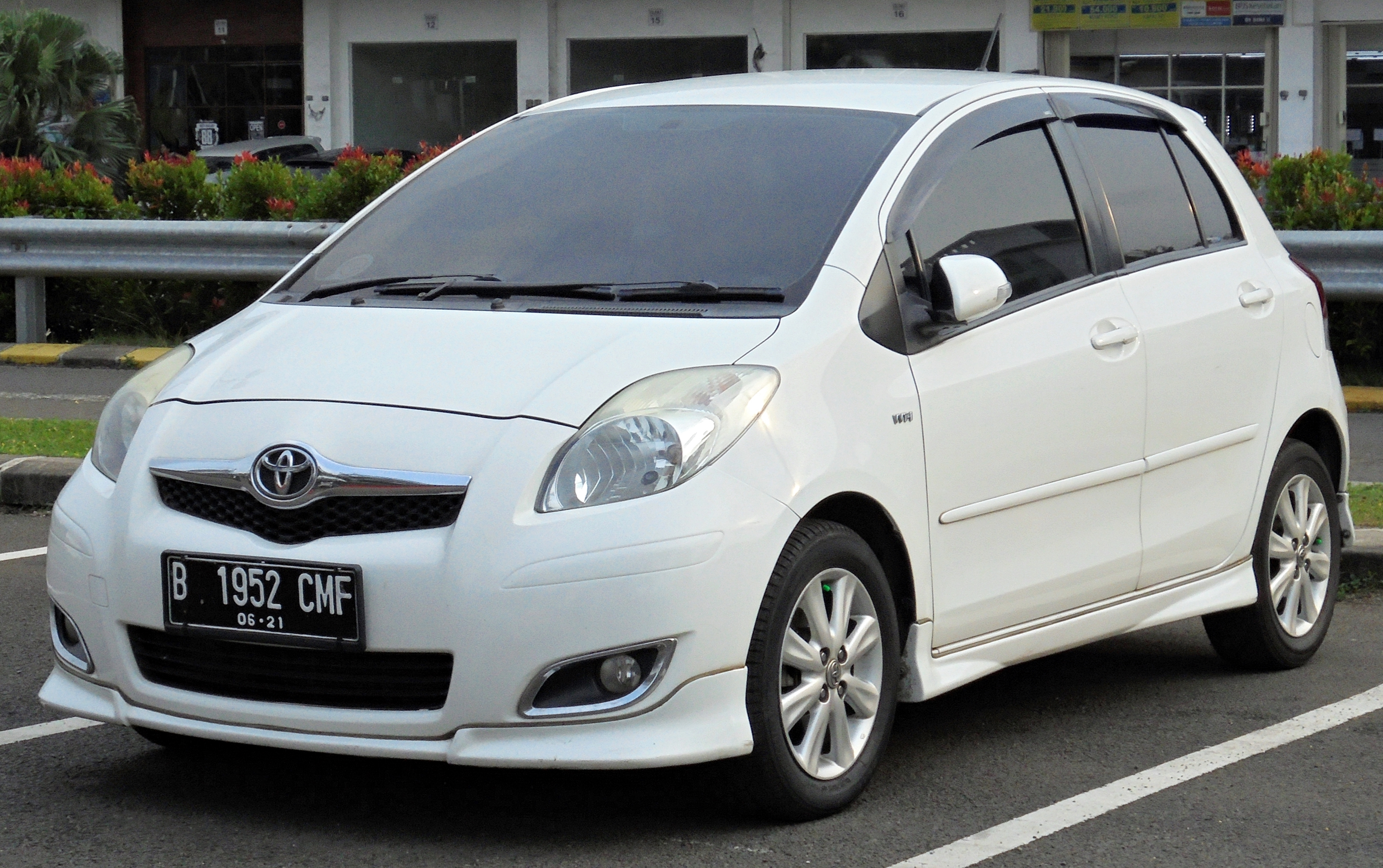 Toyota Yaris 1.5 S Limited (NCP91) facelift pertama